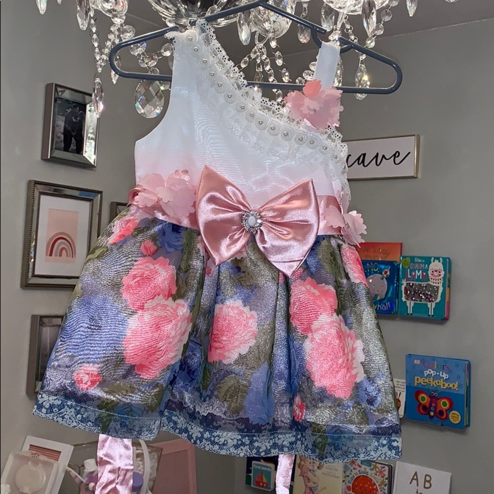 Fancy floral baby girl dress